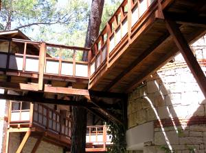 деревянный переход балкон