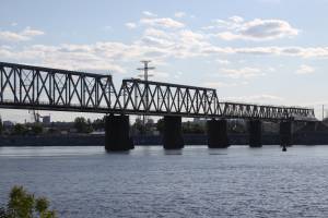 Железнодорожный мост в Киеве 