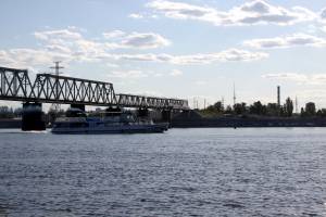 Мост через Днепр 